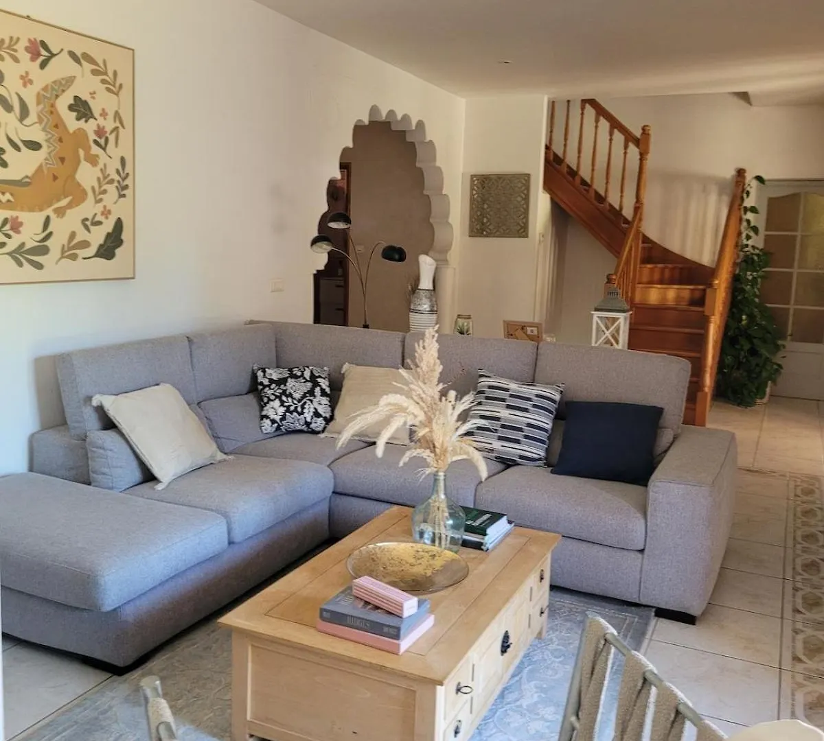 Casa de Férias L'Oliviers Country House Cadeilhan