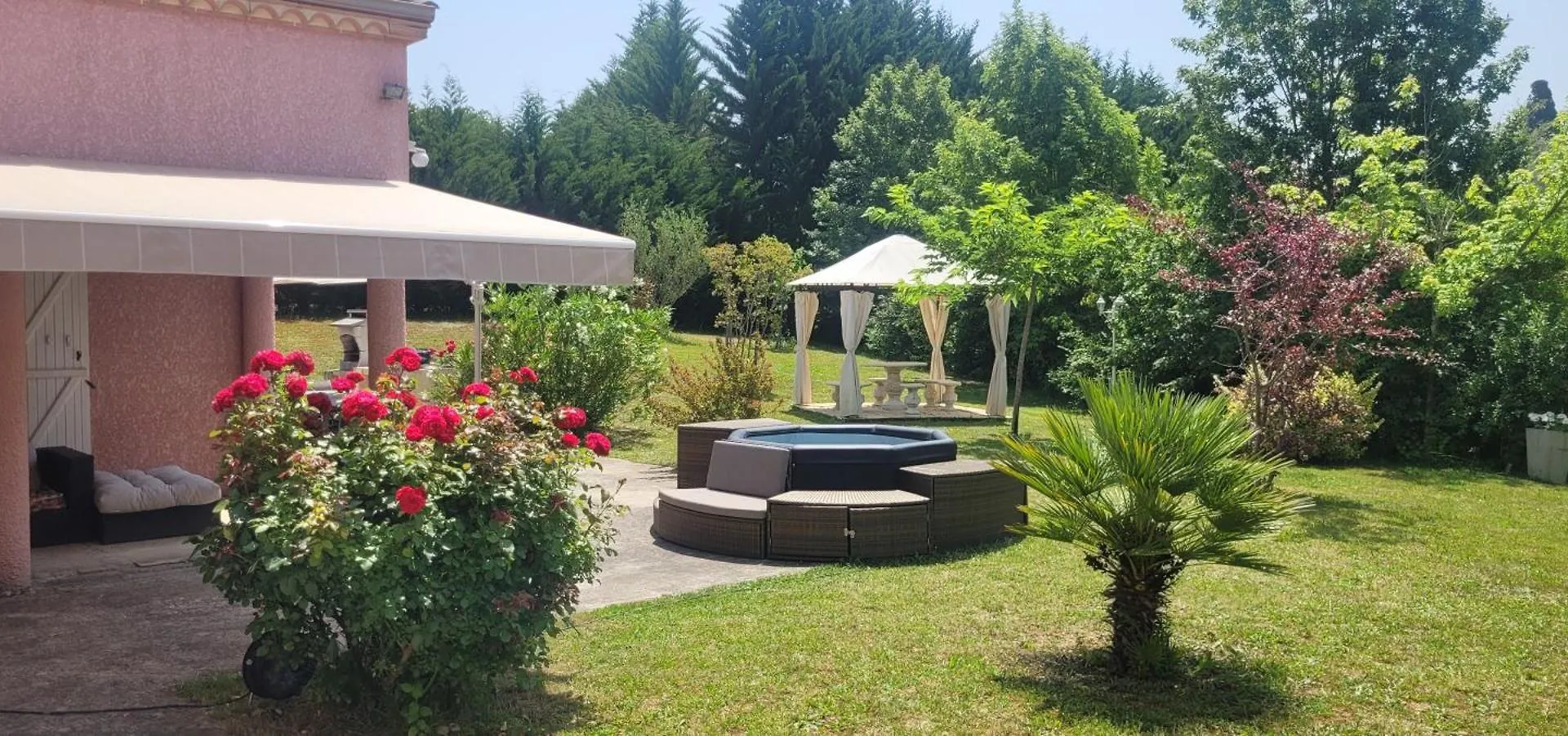 L'Oliviers Country House Cadeilhan Casa de Férias